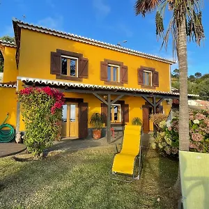 Ferienhaus Casa Dos Falcoes De Construcao Tradicional, Fajã da Ovelha